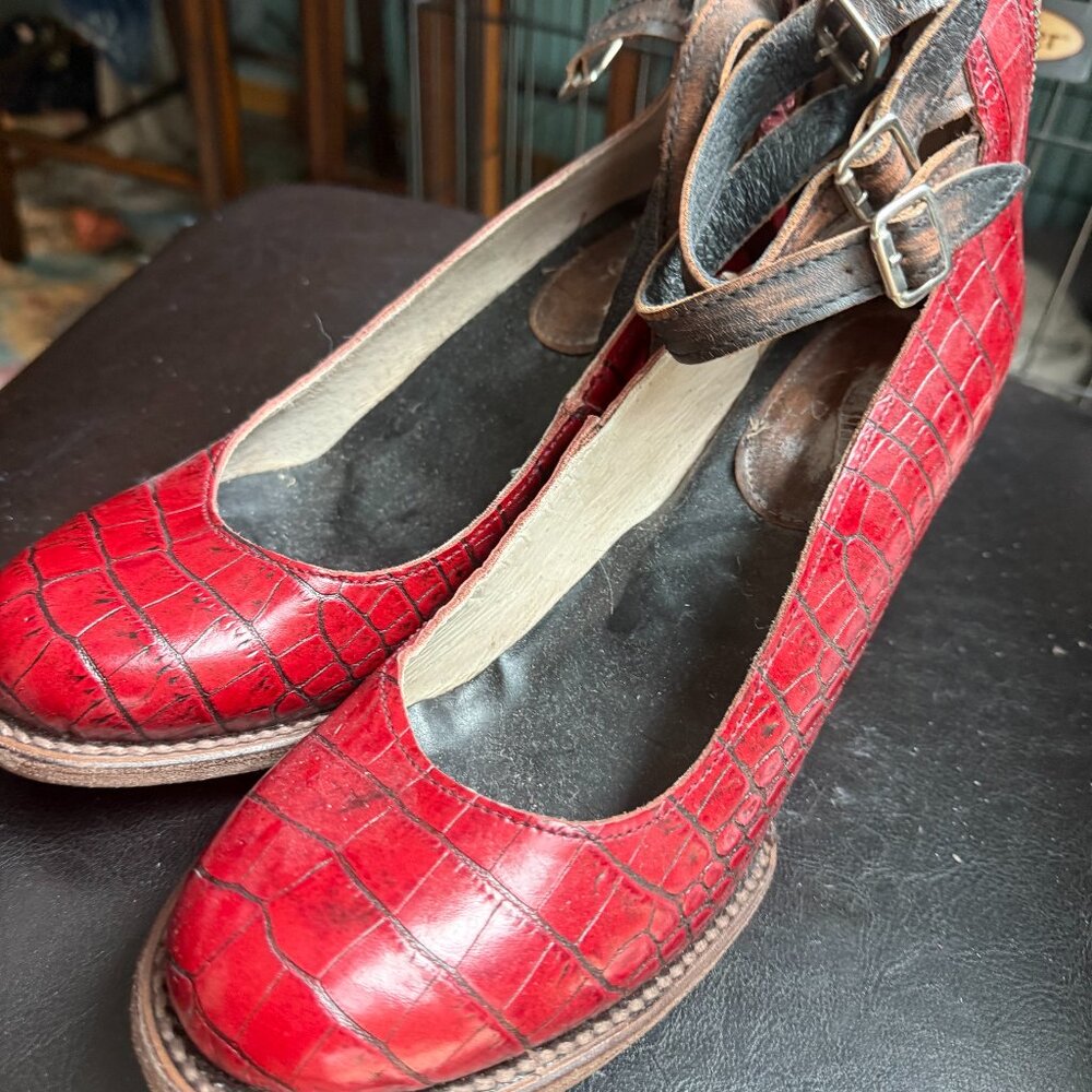 FreeBird RANDI Leather pump Shoes - Never worn size 9